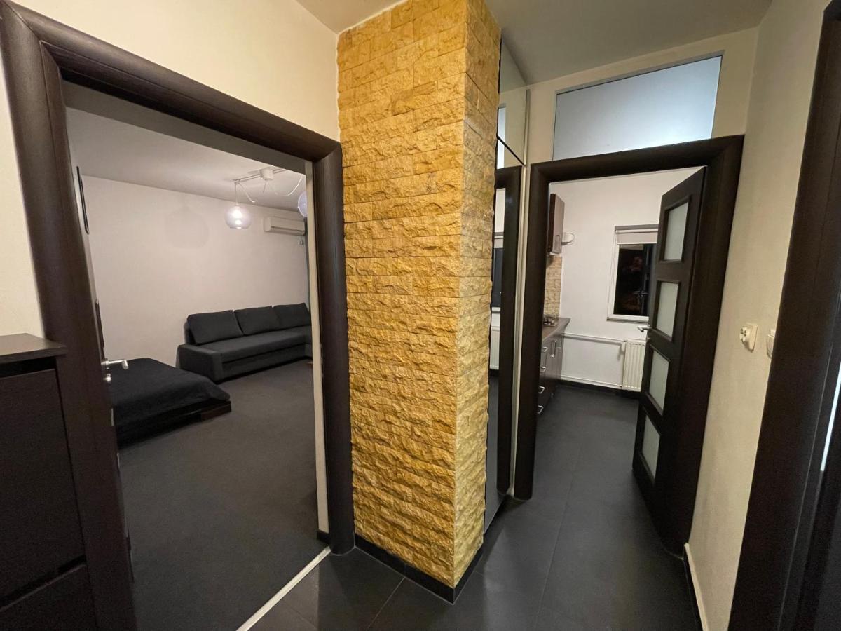Sunset Luxury Apartment Near Unirii Square Bucarest Exterior foto